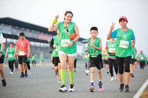 BIB: 52588, 5119, 50036
                            <button type="button" onclick="openModal(10511222)" class="btn btn-primary btn-sm float-right btn-popup" data-toggle="modal" data-target=".modal-high-quality">
                        <i class="fas fa-shopping-cart"></i> Add to Cart
                    </button>
                                            <button type="button" onclick="isThisMe(10511222, true)" class="btn btn-success btn-sm float-right btn-popup btn-isme hidden" data-toggle="tooltip" data-placement="bottom" title="นี่คือรูปของคุณใช่ไหม คลิกที่นี่เพื่อเอาเข้าอัลบั้ม">
                        <i class="fas fa-plus"></i> Add to album
                    </button>
                    <button type="button" onclick="isThisMe(10511222, false)" class="btn btn-warning btn-sm float-right btn-popup btn-isnotme hidden">
                        <i class="fas fa-ban"></i> Remove from album
                    </button>