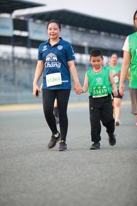 BIB: 51266, 51619
                            <button type="button" onclick="openModal(10512670)" class="btn btn-primary btn-sm float-right btn-popup" data-toggle="modal" data-target=".modal-high-quality">
                        <i class="fas fa-shopping-cart"></i> Add to Cart
                    </button>
                                            <button type="button" onclick="isThisMe(10512670, true)" class="btn btn-success btn-sm float-right btn-popup btn-isme hidden" data-toggle="tooltip" data-placement="bottom" title="นี่คือรูปของคุณใช่ไหม คลิกที่นี่เพื่อเอาเข้าอัลบั้ม">
                        <i class="fas fa-plus"></i> Add to album
                    </button>
                    <button type="button" onclick="isThisMe(10512670, false)" class="btn btn-warning btn-sm float-right btn-popup btn-isnotme hidden">
                        <i class="fas fa-ban"></i> Remove from album
                    </button>