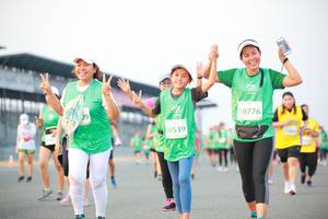 BIB: 50776, 0539
                            <button type="button" onclick="openModal(10511745)" class="btn btn-primary btn-sm float-right btn-popup" data-toggle="modal" data-target=".modal-high-quality">
                        <i class="fas fa-shopping-cart"></i> Add to Cart
                    </button>
                                            <button type="button" onclick="isThisMe(10511745, true)" class="btn btn-success btn-sm float-right btn-popup btn-isme hidden" data-toggle="tooltip" data-placement="bottom" title="นี่คือรูปของคุณใช่ไหม คลิกที่นี่เพื่อเอาเข้าอัลบั้ม">
                        <i class="fas fa-plus"></i> Add to album
                    </button>
                    <button type="button" onclick="isThisMe(10511745, false)" class="btn btn-warning btn-sm float-right btn-popup btn-isnotme hidden">
                        <i class="fas fa-ban"></i> Remove from album
                    </button>