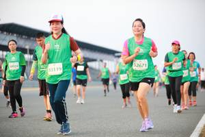 BIB: 50924, 502, 83119, 2671, 
                            <button type="button" onclick="openModal(10511473)" class="btn btn-primary btn-sm float-right btn-popup" data-toggle="modal" data-target=".modal-high-quality">
                        <i class="fas fa-shopping-cart"></i> Add to Cart
                    </button>
                                            <button type="button" onclick="isThisMe(10511473, true)" class="btn btn-success btn-sm float-right btn-popup btn-isme hidden" data-toggle="tooltip" data-placement="bottom" title="นี่คือรูปของคุณใช่ไหม คลิกที่นี่เพื่อเอาเข้าอัลบั้ม">
                        <i class="fas fa-plus"></i> Add to album
                    </button>
                    <button type="button" onclick="isThisMe(10511473, false)" class="btn btn-warning btn-sm float-right btn-popup btn-isnotme hidden">
                        <i class="fas fa-ban"></i> Remove from album
                    </button>