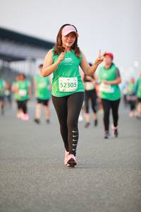 BIB: 52305
                            <button type="button" onclick="openModal(10506185)" class="btn btn-primary btn-sm float-right btn-popup" data-toggle="modal" data-target=".modal-high-quality">
                        <i class="fas fa-shopping-cart"></i> Add to Cart
                    </button>
                                            <button type="button" onclick="isThisMe(10506185, true)" class="btn btn-success btn-sm float-right btn-popup btn-isme hidden" data-toggle="tooltip" data-placement="bottom" title="นี่คือรูปของคุณใช่ไหม คลิกที่นี่เพื่อเอาเข้าอัลบั้ม">
                        <i class="fas fa-plus"></i> Add to album
                    </button>
                    <button type="button" onclick="isThisMe(10506185, false)" class="btn btn-warning btn-sm float-right btn-popup btn-isnotme hidden">
                        <i class="fas fa-ban"></i> Remove from album
                    </button>