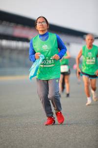 BIB: 1010, 50281
                            <button type="button" onclick="openModal(10496919)" class="btn btn-primary btn-sm float-right btn-popup" data-toggle="modal" data-target=".modal-high-quality">
                        <i class="fas fa-shopping-cart"></i> Add to Cart
                    </button>
                                            <button type="button" onclick="isThisMe(10496919, true)" class="btn btn-success btn-sm float-right btn-popup btn-isme hidden" data-toggle="tooltip" data-placement="bottom" title="นี่คือรูปของคุณใช่ไหม คลิกที่นี่เพื่อเอาเข้าอัลบั้ม">
                        <i class="fas fa-plus"></i> Add to album
                    </button>
                    <button type="button" onclick="isThisMe(10496919, false)" class="btn btn-warning btn-sm float-right btn-popup btn-isnotme hidden">
                        <i class="fas fa-ban"></i> Remove from album
                    </button>