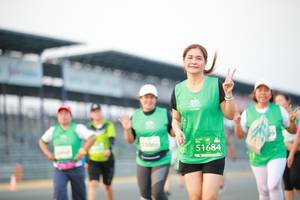 BIB: 51684
                            <button type="button" onclick="openModal(10511725)" class="btn btn-primary btn-sm float-right btn-popup" data-toggle="modal" data-target=".modal-high-quality">
                        <i class="fas fa-shopping-cart"></i> Add to Cart
                    </button>
                                            <button type="button" onclick="isThisMe(10511725, true)" class="btn btn-success btn-sm float-right btn-popup btn-isme hidden" data-toggle="tooltip" data-placement="bottom" title="นี่คือรูปของคุณใช่ไหม คลิกที่นี่เพื่อเอาเข้าอัลบั้ม">
                        <i class="fas fa-plus"></i> Add to album
                    </button>
                    <button type="button" onclick="isThisMe(10511725, false)" class="btn btn-warning btn-sm float-right btn-popup btn-isnotme hidden">
                        <i class="fas fa-ban"></i> Remove from album
                    </button>