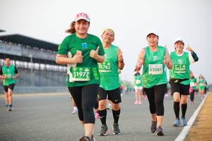 BIB: 51782, 50269, 53085, 1977
                            <button type="button" onclick="openModal(10504331)" class="btn btn-primary btn-sm float-right btn-popup" data-toggle="modal" data-target=".modal-high-quality">
                        <i class="fas fa-shopping-cart"></i> Add to Cart
                    </button>
                                            <button type="button" onclick="isThisMe(10504331, true)" class="btn btn-success btn-sm float-right btn-popup btn-isme hidden" data-toggle="tooltip" data-placement="bottom" title="นี่คือรูปของคุณใช่ไหม คลิกที่นี่เพื่อเอาเข้าอัลบั้ม">
                        <i class="fas fa-plus"></i> Add to album
                    </button>
                    <button type="button" onclick="isThisMe(10504331, false)" class="btn btn-warning btn-sm float-right btn-popup btn-isnotme hidden">
                        <i class="fas fa-ban"></i> Remove from album
                    </button>