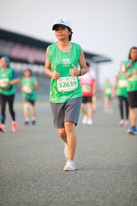 BIB: 52639, 
                            <button type="button" onclick="openModal(10501683)" class="btn btn-primary btn-sm float-right btn-popup" data-toggle="modal" data-target=".modal-high-quality">
                        <i class="fas fa-shopping-cart"></i> Add to Cart
                    </button>
                                            <button type="button" onclick="isThisMe(10501683, true)" class="btn btn-success btn-sm float-right btn-popup btn-isme hidden" data-toggle="tooltip" data-placement="bottom" title="นี่คือรูปของคุณใช่ไหม คลิกที่นี่เพื่อเอาเข้าอัลบั้ม">
                        <i class="fas fa-plus"></i> Add to album
                    </button>
                    <button type="button" onclick="isThisMe(10501683, false)" class="btn btn-warning btn-sm float-right btn-popup btn-isnotme hidden">
                        <i class="fas fa-ban"></i> Remove from album
                    </button>