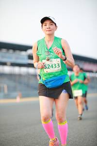 BIB: 52433
                            <button type="button" onclick="openModal(10501602)" class="btn btn-primary btn-sm float-right btn-popup" data-toggle="modal" data-target=".modal-high-quality">
                        <i class="fas fa-shopping-cart"></i> Add to Cart
                    </button>
                                            <button type="button" onclick="isThisMe(10501602, true)" class="btn btn-success btn-sm float-right btn-popup btn-isme hidden" data-toggle="tooltip" data-placement="bottom" title="นี่คือรูปของคุณใช่ไหม คลิกที่นี่เพื่อเอาเข้าอัลบั้ม">
                        <i class="fas fa-plus"></i> Add to album
                    </button>
                    <button type="button" onclick="isThisMe(10501602, false)" class="btn btn-warning btn-sm float-right btn-popup btn-isnotme hidden">
                        <i class="fas fa-ban"></i> Remove from album
                    </button>