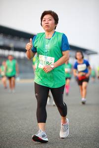 BIB: 53186
                            <button type="button" onclick="openModal(10506591)" class="btn btn-primary btn-sm float-right btn-popup" data-toggle="modal" data-target=".modal-high-quality">
                        <i class="fas fa-shopping-cart"></i> Add to Cart
                    </button>
                                            <button type="button" onclick="isThisMe(10506591, true)" class="btn btn-success btn-sm float-right btn-popup btn-isme hidden" data-toggle="tooltip" data-placement="bottom" title="นี่คือรูปของคุณใช่ไหม คลิกที่นี่เพื่อเอาเข้าอัลบั้ม">
                        <i class="fas fa-plus"></i> Add to album
                    </button>
                    <button type="button" onclick="isThisMe(10506591, false)" class="btn btn-warning btn-sm float-right btn-popup btn-isnotme hidden">
                        <i class="fas fa-ban"></i> Remove from album
                    </button>