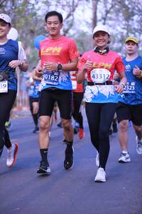 BIB: 43312, 0182, 2323
                            <button type="button" onclick="openModal(11062564)" class="btn btn-primary btn-sm float-right btn-popup" data-toggle="modal" data-target=".modal-high-quality">
                        <i class="fas fa-shopping-cart"></i> Add to Cart
                    </button>
                                            <button type="button" onclick="isThisMe(11062564, true)" class="btn btn-success btn-sm float-right btn-popup btn-isme hidden" data-toggle="tooltip" data-placement="bottom" title="นี่คือรูปของคุณใช่ไหม คลิกที่นี่เพื่อเอาเข้าอัลบั้ม">
                        <i class="fas fa-plus"></i> Add to album
                    </button>
                    <button type="button" onclick="isThisMe(11062564, false)" class="btn btn-warning btn-sm float-right btn-popup btn-isnotme hidden">
                        <i class="fas fa-ban"></i> Remove from album
                    </button>
