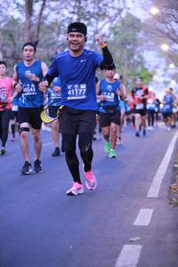 BIB: 40543, 41177
                            <button type="button" onclick="openModal(11059675)" class="btn btn-primary btn-sm float-right btn-popup" data-toggle="modal" data-target=".modal-high-quality">
                        <i class="fas fa-shopping-cart"></i> Add to Cart
                    </button>
                                            <button type="button" onclick="isThisMe(11059675, true)" class="btn btn-success btn-sm float-right btn-popup btn-isme hidden" data-toggle="tooltip" data-placement="bottom" title="นี่คือรูปของคุณใช่ไหม คลิกที่นี่เพื่อเอาเข้าอัลบั้ม">
                        <i class="fas fa-plus"></i> Add to album
                    </button>
                    <button type="button" onclick="isThisMe(11059675, false)" class="btn btn-warning btn-sm float-right btn-popup btn-isnotme hidden">
                        <i class="fas fa-ban"></i> Remove from album
                    </button>