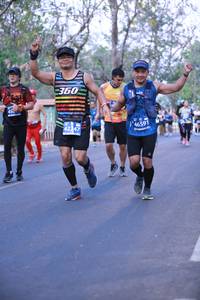 BIB: 360, 46591, 42247
                            <button type="button" onclick="openModal(11850299)" class="btn btn-primary btn-sm float-right btn-popup" data-toggle="modal" data-target=".modal-high-quality">
                        <i class="fas fa-shopping-cart"></i> Add to Cart
                    </button>
                                            <button type="button" onclick="isThisMe(11850299, true)" class="btn btn-success btn-sm float-right btn-popup btn-isme hidden" data-toggle="tooltip" data-placement="bottom" title="นี่คือรูปของคุณใช่ไหม คลิกที่นี่เพื่อเอาเข้าอัลบั้ม">
                        <i class="fas fa-plus"></i> Add to album
                    </button>
                    <button type="button" onclick="isThisMe(11850299, false)" class="btn btn-warning btn-sm float-right btn-popup btn-isnotme hidden">
                        <i class="fas fa-ban"></i> Remove from album
                    </button>