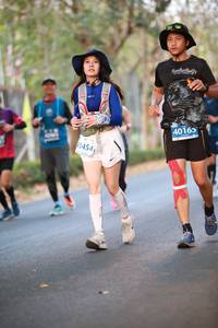 BIB: 40165, 3454
                            <button type="button" onclick="openModal(10625396)" class="btn btn-primary btn-sm float-right btn-popup" data-toggle="modal" data-target=".modal-high-quality">
                        <i class="fas fa-shopping-cart"></i> Add to Cart
                    </button>
                                            <button type="button" onclick="isThisMe(10625396, true)" class="btn btn-success btn-sm float-right btn-popup btn-isme hidden" data-toggle="tooltip" data-placement="bottom" title="นี่คือรูปของคุณใช่ไหม คลิกที่นี่เพื่อเอาเข้าอัลบั้ม">
                        <i class="fas fa-plus"></i> Add to album
                    </button>
                    <button type="button" onclick="isThisMe(10625396, false)" class="btn btn-warning btn-sm float-right btn-popup btn-isnotme hidden">
                        <i class="fas fa-ban"></i> Remove from album
                    </button>