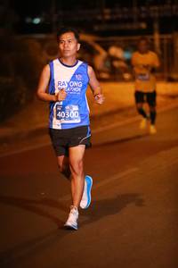 BIB: 40300
                            <button type="button" onclick="openModal(10589097)" class="btn btn-primary btn-sm float-right btn-popup" data-toggle="modal" data-target=".modal-high-quality">
                        <i class="fas fa-shopping-cart"></i> Add to Cart
                    </button>
                                            <button type="button" onclick="isThisMe(10589097, true)" class="btn btn-success btn-sm float-right btn-popup btn-isme hidden" data-toggle="tooltip" data-placement="bottom" title="นี่คือรูปของคุณใช่ไหม คลิกที่นี่เพื่อเอาเข้าอัลบั้ม">
                        <i class="fas fa-plus"></i> Add to album
                    </button>
                    <button type="button" onclick="isThisMe(10589097, false)" class="btn btn-warning btn-sm float-right btn-popup btn-isnotme hidden">
                        <i class="fas fa-ban"></i> Remove from album
                    </button>
