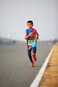 BIB: 52068
                            <button type="button" onclick="openModal(10481374)" class="btn btn-primary btn-sm float-right btn-popup" data-toggle="modal" data-target=".modal-high-quality">
                        <i class="fas fa-shopping-cart"></i> Add to Cart
                    </button>
                                            <button type="button" onclick="isThisMe(10481374, true)" class="btn btn-success btn-sm float-right btn-popup btn-isme hidden" data-toggle="tooltip" data-placement="bottom" title="นี่คือรูปของคุณใช่ไหม คลิกที่นี่เพื่อเอาเข้าอัลบั้ม">
                        <i class="fas fa-plus"></i> Add to album
                    </button>
                    <button type="button" onclick="isThisMe(10481374, false)" class="btn btn-warning btn-sm float-right btn-popup btn-isnotme hidden">
                        <i class="fas fa-ban"></i> Remove from album
                    </button>