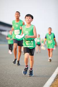 BIB: 077, 50015
                            <button type="button" onclick="openModal(10485797)" class="btn btn-primary btn-sm float-right btn-popup" data-toggle="modal" data-target=".modal-high-quality">
                        <i class="fas fa-shopping-cart"></i> Add to Cart
                    </button>
                                            <button type="button" onclick="isThisMe(10485797, true)" class="btn btn-success btn-sm float-right btn-popup btn-isme hidden" data-toggle="tooltip" data-placement="bottom" title="นี่คือรูปของคุณใช่ไหม คลิกที่นี่เพื่อเอาเข้าอัลบั้ม">
                        <i class="fas fa-plus"></i> Add to album
                    </button>
                    <button type="button" onclick="isThisMe(10485797, false)" class="btn btn-warning btn-sm float-right btn-popup btn-isnotme hidden">
                        <i class="fas fa-ban"></i> Remove from album
                    </button>