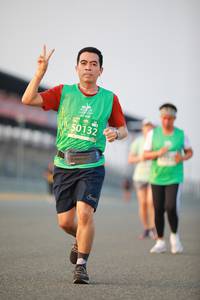 BIB: 50132
                            <button type="button" onclick="openModal(10484943)" class="btn btn-primary btn-sm float-right btn-popup" data-toggle="modal" data-target=".modal-high-quality">
                        <i class="fas fa-shopping-cart"></i> Add to Cart
                    </button>
                                            <button type="button" onclick="isThisMe(10484943, true)" class="btn btn-success btn-sm float-right btn-popup btn-isme hidden" data-toggle="tooltip" data-placement="bottom" title="นี่คือรูปของคุณใช่ไหม คลิกที่นี่เพื่อเอาเข้าอัลบั้ม">
                        <i class="fas fa-plus"></i> Add to album
                    </button>
                    <button type="button" onclick="isThisMe(10484943, false)" class="btn btn-warning btn-sm float-right btn-popup btn-isnotme hidden">
                        <i class="fas fa-ban"></i> Remove from album
                    </button>