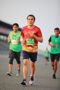 BIB: 50476
                            <button type="button" onclick="openModal(10483490)" class="btn btn-primary btn-sm float-right btn-popup" data-toggle="modal" data-target=".modal-high-quality">
                        <i class="fas fa-shopping-cart"></i> Add to Cart
                    </button>
                                            <button type="button" onclick="isThisMe(10483490, true)" class="btn btn-success btn-sm float-right btn-popup btn-isme hidden" data-toggle="tooltip" data-placement="bottom" title="นี่คือรูปของคุณใช่ไหม คลิกที่นี่เพื่อเอาเข้าอัลบั้ม">
                        <i class="fas fa-plus"></i> Add to album
                    </button>
                    <button type="button" onclick="isThisMe(10483490, false)" class="btn btn-warning btn-sm float-right btn-popup btn-isnotme hidden">
                        <i class="fas fa-ban"></i> Remove from album
                    </button>