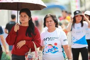 BIB: 
                            <button type="button" onclick="openModal(10467972)" class="btn btn-primary btn-sm float-right btn-popup" data-toggle="modal" data-target=".modal-high-quality">
                        <i class="fas fa-shopping-cart"></i> Add to Cart
                    </button>
                                            <button type="button" onclick="isThisMe(10467972, true)" class="btn btn-success btn-sm float-right btn-popup btn-isme hidden" data-toggle="tooltip" data-placement="bottom" title="นี่คือรูปของคุณใช่ไหม คลิกที่นี่เพื่อเอาเข้าอัลบั้ม">
                        <i class="fas fa-plus"></i> Add to album
                    </button>
                    <button type="button" onclick="isThisMe(10467972, false)" class="btn btn-warning btn-sm float-right btn-popup btn-isnotme hidden">
                        <i class="fas fa-ban"></i> Remove from album
                    </button>