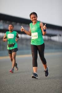 BIB: 0602
                            <button type="button" onclick="openModal(10484152)" class="btn btn-primary btn-sm float-right btn-popup" data-toggle="modal" data-target=".modal-high-quality">
                        <i class="fas fa-shopping-cart"></i> Add to Cart
                    </button>
                                            <button type="button" onclick="isThisMe(10484152, true)" class="btn btn-success btn-sm float-right btn-popup btn-isme hidden" data-toggle="tooltip" data-placement="bottom" title="นี่คือรูปของคุณใช่ไหม คลิกที่นี่เพื่อเอาเข้าอัลบั้ม">
                        <i class="fas fa-plus"></i> Add to album
                    </button>
                    <button type="button" onclick="isThisMe(10484152, false)" class="btn btn-warning btn-sm float-right btn-popup btn-isnotme hidden">
                        <i class="fas fa-ban"></i> Remove from album
                    </button>