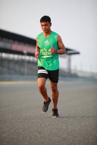 BIB: 50250
                            <button type="button" onclick="openModal(10481795)" class="btn btn-primary btn-sm float-right btn-popup" data-toggle="modal" data-target=".modal-high-quality">
                        <i class="fas fa-shopping-cart"></i> Add to Cart
                    </button>
                                            <button type="button" onclick="isThisMe(10481795, true)" class="btn btn-success btn-sm float-right btn-popup btn-isme hidden" data-toggle="tooltip" data-placement="bottom" title="นี่คือรูปของคุณใช่ไหม คลิกที่นี่เพื่อเอาเข้าอัลบั้ม">
                        <i class="fas fa-plus"></i> Add to album
                    </button>
                    <button type="button" onclick="isThisMe(10481795, false)" class="btn btn-warning btn-sm float-right btn-popup btn-isnotme hidden">
                        <i class="fas fa-ban"></i> Remove from album
                    </button>