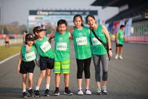 BIB: 50572, 50955, 50531, 50517, 505, 
                            <button type="button" onclick="openModal(10481103)" class="btn btn-primary btn-sm float-right btn-popup" data-toggle="modal" data-target=".modal-high-quality">
                        <i class="fas fa-shopping-cart"></i> Add to Cart
                    </button>
                                            <button type="button" onclick="isThisMe(10481103, true)" class="btn btn-success btn-sm float-right btn-popup btn-isme hidden" data-toggle="tooltip" data-placement="bottom" title="นี่คือรูปของคุณใช่ไหม คลิกที่นี่เพื่อเอาเข้าอัลบั้ม">
                        <i class="fas fa-plus"></i> Add to album
                    </button>
                    <button type="button" onclick="isThisMe(10481103, false)" class="btn btn-warning btn-sm float-right btn-popup btn-isnotme hidden">
                        <i class="fas fa-ban"></i> Remove from album
                    </button>