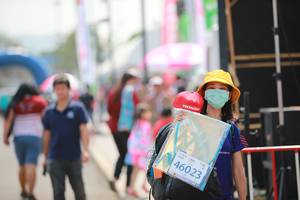 BIB: 46023
                            <button type="button" onclick="openModal(10467995)" class="btn btn-primary btn-sm float-right btn-popup" data-toggle="modal" data-target=".modal-high-quality">
                        <i class="fas fa-shopping-cart"></i> Add to Cart
                    </button>
                                            <button type="button" onclick="isThisMe(10467995, true)" class="btn btn-success btn-sm float-right btn-popup btn-isme hidden" data-toggle="tooltip" data-placement="bottom" title="นี่คือรูปของคุณใช่ไหม คลิกที่นี่เพื่อเอาเข้าอัลบั้ม">
                        <i class="fas fa-plus"></i> Add to album
                    </button>
                    <button type="button" onclick="isThisMe(10467995, false)" class="btn btn-warning btn-sm float-right btn-popup btn-isnotme hidden">
                        <i class="fas fa-ban"></i> Remove from album
                    </button>