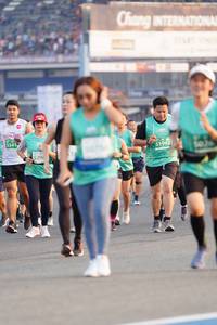 BIB: 5341, 51992, 298
                            <button type="button" onclick="openModal(10488152)" class="btn btn-primary btn-sm float-right btn-popup" data-toggle="modal" data-target=".modal-high-quality">
                        <i class="fas fa-shopping-cart"></i> Add to Cart
                    </button>
                                            <button type="button" onclick="isThisMe(10488152, true)" class="btn btn-success btn-sm float-right btn-popup btn-isme hidden" data-toggle="tooltip" data-placement="bottom" title="นี่คือรูปของคุณใช่ไหม คลิกที่นี่เพื่อเอาเข้าอัลบั้ม">
                        <i class="fas fa-plus"></i> Add to album
                    </button>
                    <button type="button" onclick="isThisMe(10488152, false)" class="btn btn-warning btn-sm float-right btn-popup btn-isnotme hidden">
                        <i class="fas fa-ban"></i> Remove from album
                    </button>