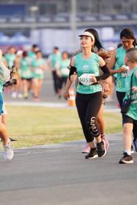 BIB: 053, 003
                            <button type="button" onclick="openModal(10494029)" class="btn btn-primary btn-sm float-right btn-popup" data-toggle="modal" data-target=".modal-high-quality">
                        <i class="fas fa-shopping-cart"></i> Add to Cart
                    </button>
                                            <button type="button" onclick="isThisMe(10494029, true)" class="btn btn-success btn-sm float-right btn-popup btn-isme hidden" data-toggle="tooltip" data-placement="bottom" title="นี่คือรูปของคุณใช่ไหม คลิกที่นี่เพื่อเอาเข้าอัลบั้ม">
                        <i class="fas fa-plus"></i> Add to album
                    </button>
                    <button type="button" onclick="isThisMe(10494029, false)" class="btn btn-warning btn-sm float-right btn-popup btn-isnotme hidden">
                        <i class="fas fa-ban"></i> Remove from album
                    </button>