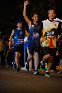 BIB: 40176, 42073, 41991
                            <button type="button" onclick="openModal(12556039)" class="btn btn-primary btn-sm float-right btn-popup" data-toggle="modal" data-target=".modal-high-quality">
                        <i class="fas fa-shopping-cart"></i> Add to Cart
                    </button>
                                            <button type="button" onclick="isThisMe(12556039, true)" class="btn btn-success btn-sm float-right btn-popup btn-isme hidden" data-toggle="tooltip" data-placement="bottom" title="นี่คือรูปของคุณใช่ไหม คลิกที่นี่เพื่อเอาเข้าอัลบั้ม">
                        <i class="fas fa-plus"></i> Add to album
                    </button>
                    <button type="button" onclick="isThisMe(12556039, false)" class="btn btn-warning btn-sm float-right btn-popup btn-isnotme hidden">
                        <i class="fas fa-ban"></i> Remove from album
                    </button>