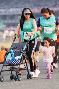 BIB: 51295
                            <button type="button" onclick="openModal(10497472)" class="btn btn-primary btn-sm float-right btn-popup" data-toggle="modal" data-target=".modal-high-quality">
                        <i class="fas fa-shopping-cart"></i> Add to Cart
                    </button>
                                            <button type="button" onclick="isThisMe(10497472, true)" class="btn btn-success btn-sm float-right btn-popup btn-isme hidden" data-toggle="tooltip" data-placement="bottom" title="นี่คือรูปของคุณใช่ไหม คลิกที่นี่เพื่อเอาเข้าอัลบั้ม">
                        <i class="fas fa-plus"></i> Add to album
                    </button>
                    <button type="button" onclick="isThisMe(10497472, false)" class="btn btn-warning btn-sm float-right btn-popup btn-isnotme hidden">
                        <i class="fas fa-ban"></i> Remove from album
                    </button>