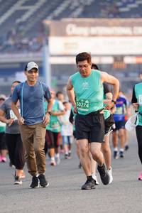 BIB: 50274
                            <button type="button" onclick="openModal(10492832)" class="btn btn-primary btn-sm float-right btn-popup" data-toggle="modal" data-target=".modal-high-quality">
                        <i class="fas fa-shopping-cart"></i> Add to Cart
                    </button>
                                            <button type="button" onclick="isThisMe(10492832, true)" class="btn btn-success btn-sm float-right btn-popup btn-isme hidden" data-toggle="tooltip" data-placement="bottom" title="นี่คือรูปของคุณใช่ไหม คลิกที่นี่เพื่อเอาเข้าอัลบั้ม">
                        <i class="fas fa-plus"></i> Add to album
                    </button>
                    <button type="button" onclick="isThisMe(10492832, false)" class="btn btn-warning btn-sm float-right btn-popup btn-isnotme hidden">
                        <i class="fas fa-ban"></i> Remove from album
                    </button>