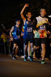 BIB: 40176, 42073, 41991
                            <button type="button" onclick="openModal(12556034)" class="btn btn-primary btn-sm float-right btn-popup" data-toggle="modal" data-target=".modal-high-quality">
                        <i class="fas fa-shopping-cart"></i> Add to Cart
                    </button>
                                            <button type="button" onclick="isThisMe(12556034, true)" class="btn btn-success btn-sm float-right btn-popup btn-isme hidden" data-toggle="tooltip" data-placement="bottom" title="นี่คือรูปของคุณใช่ไหม คลิกที่นี่เพื่อเอาเข้าอัลบั้ม">
                        <i class="fas fa-plus"></i> Add to album
                    </button>
                    <button type="button" onclick="isThisMe(12556034, false)" class="btn btn-warning btn-sm float-right btn-popup btn-isnotme hidden">
                        <i class="fas fa-ban"></i> Remove from album
                    </button>