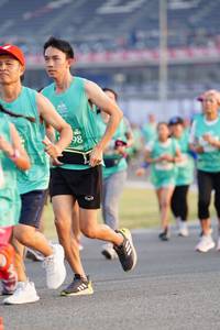 BIB: 
                            <button type="button" onclick="openModal(10492765)" class="btn btn-primary btn-sm float-right btn-popup" data-toggle="modal" data-target=".modal-high-quality">
                        <i class="fas fa-shopping-cart"></i> Add to Cart
                    </button>
                                            <button type="button" onclick="isThisMe(10492765, true)" class="btn btn-success btn-sm float-right btn-popup btn-isme hidden" data-toggle="tooltip" data-placement="bottom" title="นี่คือรูปของคุณใช่ไหม คลิกที่นี่เพื่อเอาเข้าอัลบั้ม">
                        <i class="fas fa-plus"></i> Add to album
                    </button>
                    <button type="button" onclick="isThisMe(10492765, false)" class="btn btn-warning btn-sm float-right btn-popup btn-isnotme hidden">
                        <i class="fas fa-ban"></i> Remove from album
                    </button>