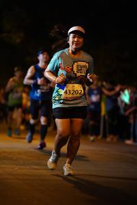 BIB: 201, 43202
                            <button type="button" onclick="openModal(12546483)" class="btn btn-primary btn-sm float-right btn-popup" data-toggle="modal" data-target=".modal-high-quality">
                        <i class="fas fa-shopping-cart"></i> Add to Cart
                    </button>
                                            <button type="button" onclick="isThisMe(12546483, true)" class="btn btn-success btn-sm float-right btn-popup btn-isme hidden" data-toggle="tooltip" data-placement="bottom" title="นี่คือรูปของคุณใช่ไหม คลิกที่นี่เพื่อเอาเข้าอัลบั้ม">
                        <i class="fas fa-plus"></i> Add to album
                    </button>
                    <button type="button" onclick="isThisMe(12546483, false)" class="btn btn-warning btn-sm float-right btn-popup btn-isnotme hidden">
                        <i class="fas fa-ban"></i> Remove from album
                    </button>