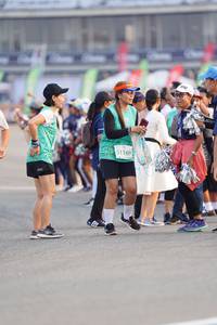 BIB: 51169
                            <button type="button" onclick="openModal(10494295)" class="btn btn-primary btn-sm float-right btn-popup" data-toggle="modal" data-target=".modal-high-quality">
                        <i class="fas fa-shopping-cart"></i> Add to Cart
                    </button>
                                            <button type="button" onclick="isThisMe(10494295, true)" class="btn btn-success btn-sm float-right btn-popup btn-isme hidden" data-toggle="tooltip" data-placement="bottom" title="นี่คือรูปของคุณใช่ไหม คลิกที่นี่เพื่อเอาเข้าอัลบั้ม">
                        <i class="fas fa-plus"></i> Add to album
                    </button>
                    <button type="button" onclick="isThisMe(10494295, false)" class="btn btn-warning btn-sm float-right btn-popup btn-isnotme hidden">
                        <i class="fas fa-ban"></i> Remove from album
                    </button>