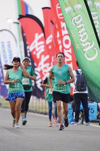 BIB: 0776, 51830, 51922
                            <button type="button" onclick="openModal(10502904)" class="btn btn-primary btn-sm float-right btn-popup" data-toggle="modal" data-target=".modal-high-quality">
                        <i class="fas fa-shopping-cart"></i> Add to Cart
                    </button>
                                            <button type="button" onclick="isThisMe(10502904, true)" class="btn btn-success btn-sm float-right btn-popup btn-isme hidden" data-toggle="tooltip" data-placement="bottom" title="นี่คือรูปของคุณใช่ไหม คลิกที่นี่เพื่อเอาเข้าอัลบั้ม">
                        <i class="fas fa-plus"></i> Add to album
                    </button>
                    <button type="button" onclick="isThisMe(10502904, false)" class="btn btn-warning btn-sm float-right btn-popup btn-isnotme hidden">
                        <i class="fas fa-ban"></i> Remove from album
                    </button>