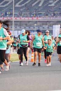 BIB: 51915, 50886, 0043
                            <button type="button" onclick="openModal(10494705)" class="btn btn-primary btn-sm float-right btn-popup" data-toggle="modal" data-target=".modal-high-quality">
                        <i class="fas fa-shopping-cart"></i> Add to Cart
                    </button>
                                            <button type="button" onclick="isThisMe(10494705, true)" class="btn btn-success btn-sm float-right btn-popup btn-isme hidden" data-toggle="tooltip" data-placement="bottom" title="นี่คือรูปของคุณใช่ไหม คลิกที่นี่เพื่อเอาเข้าอัลบั้ม">
                        <i class="fas fa-plus"></i> Add to album
                    </button>
                    <button type="button" onclick="isThisMe(10494705, false)" class="btn btn-warning btn-sm float-right btn-popup btn-isnotme hidden">
                        <i class="fas fa-ban"></i> Remove from album
                    </button>