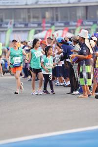 BIB: 5223, 5274, 52709
                            <button type="button" onclick="openModal(10498345)" class="btn btn-primary btn-sm float-right btn-popup" data-toggle="modal" data-target=".modal-high-quality">
                        <i class="fas fa-shopping-cart"></i> Add to Cart
                    </button>
                                            <button type="button" onclick="isThisMe(10498345, true)" class="btn btn-success btn-sm float-right btn-popup btn-isme hidden" data-toggle="tooltip" data-placement="bottom" title="นี่คือรูปของคุณใช่ไหม คลิกที่นี่เพื่อเอาเข้าอัลบั้ม">
                        <i class="fas fa-plus"></i> Add to album
                    </button>
                    <button type="button" onclick="isThisMe(10498345, false)" class="btn btn-warning btn-sm float-right btn-popup btn-isnotme hidden">
                        <i class="fas fa-ban"></i> Remove from album
                    </button>