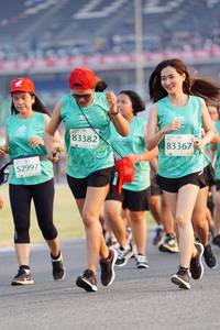 BIB: 83382, 83367, 52997
                            <button type="button" onclick="openModal(10493301)" class="btn btn-primary btn-sm float-right btn-popup" data-toggle="modal" data-target=".modal-high-quality">
                        <i class="fas fa-shopping-cart"></i> Add to Cart
                    </button>
                                            <button type="button" onclick="isThisMe(10493301, true)" class="btn btn-success btn-sm float-right btn-popup btn-isme hidden" data-toggle="tooltip" data-placement="bottom" title="นี่คือรูปของคุณใช่ไหม คลิกที่นี่เพื่อเอาเข้าอัลบั้ม">
                        <i class="fas fa-plus"></i> Add to album
                    </button>
                    <button type="button" onclick="isThisMe(10493301, false)" class="btn btn-warning btn-sm float-right btn-popup btn-isnotme hidden">
                        <i class="fas fa-ban"></i> Remove from album
                    </button>