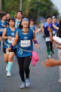 BIB: 464, 43573
                            <button type="button" onclick="openModal(10611873)" class="btn btn-primary btn-sm float-right btn-popup" data-toggle="modal" data-target=".modal-high-quality">
                        <i class="fas fa-shopping-cart"></i> Add to Cart
                    </button>
                                            <button type="button" onclick="isThisMe(10611873, true)" class="btn btn-success btn-sm float-right btn-popup btn-isme hidden" data-toggle="tooltip" data-placement="bottom" title="นี่คือรูปของคุณใช่ไหม คลิกที่นี่เพื่อเอาเข้าอัลบั้ม">
                        <i class="fas fa-plus"></i> Add to album
                    </button>
                    <button type="button" onclick="isThisMe(10611873, false)" class="btn btn-warning btn-sm float-right btn-popup btn-isnotme hidden">
                        <i class="fas fa-ban"></i> Remove from album
                    </button>