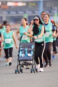 BIB: 1295, 0867, 0641
                            <button type="button" onclick="openModal(10497294)" class="btn btn-primary btn-sm float-right btn-popup" data-toggle="modal" data-target=".modal-high-quality">
                        <i class="fas fa-shopping-cart"></i> Add to Cart
                    </button>
                                            <button type="button" onclick="isThisMe(10497294, true)" class="btn btn-success btn-sm float-right btn-popup btn-isme hidden" data-toggle="tooltip" data-placement="bottom" title="นี่คือรูปของคุณใช่ไหม คลิกที่นี่เพื่อเอาเข้าอัลบั้ม">
                        <i class="fas fa-plus"></i> Add to album
                    </button>
                    <button type="button" onclick="isThisMe(10497294, false)" class="btn btn-warning btn-sm float-right btn-popup btn-isnotme hidden">
                        <i class="fas fa-ban"></i> Remove from album
                    </button>