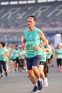 BIB: 5025
                            <button type="button" onclick="openModal(10488801)" class="btn btn-primary btn-sm float-right btn-popup" data-toggle="modal" data-target=".modal-high-quality">
                        <i class="fas fa-shopping-cart"></i> Add to Cart
                    </button>
                                            <button type="button" onclick="isThisMe(10488801, true)" class="btn btn-success btn-sm float-right btn-popup btn-isme hidden" data-toggle="tooltip" data-placement="bottom" title="นี่คือรูปของคุณใช่ไหม คลิกที่นี่เพื่อเอาเข้าอัลบั้ม">
                        <i class="fas fa-plus"></i> Add to album
                    </button>
                    <button type="button" onclick="isThisMe(10488801, false)" class="btn btn-warning btn-sm float-right btn-popup btn-isnotme hidden">
                        <i class="fas fa-ban"></i> Remove from album
                    </button>