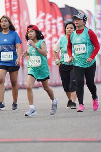 BIB: 51110, 53133, 50559
                            <button type="button" onclick="openModal(10505455)" class="btn btn-primary btn-sm float-right btn-popup" data-toggle="modal" data-target=".modal-high-quality">
                        <i class="fas fa-shopping-cart"></i> Add to Cart
                    </button>
                                            <button type="button" onclick="isThisMe(10505455, true)" class="btn btn-success btn-sm float-right btn-popup btn-isme hidden" data-toggle="tooltip" data-placement="bottom" title="นี่คือรูปของคุณใช่ไหม คลิกที่นี่เพื่อเอาเข้าอัลบั้ม">
                        <i class="fas fa-plus"></i> Add to album
                    </button>
                    <button type="button" onclick="isThisMe(10505455, false)" class="btn btn-warning btn-sm float-right btn-popup btn-isnotme hidden">
                        <i class="fas fa-ban"></i> Remove from album
                    </button>