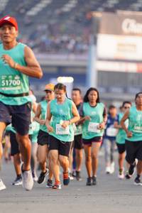 BIB: 51700, 5288
                            <button type="button" onclick="openModal(10486954)" class="btn btn-primary btn-sm float-right btn-popup" data-toggle="modal" data-target=".modal-high-quality">
                        <i class="fas fa-shopping-cart"></i> Add to Cart
                    </button>
                                            <button type="button" onclick="isThisMe(10486954, true)" class="btn btn-success btn-sm float-right btn-popup btn-isme hidden" data-toggle="tooltip" data-placement="bottom" title="นี่คือรูปของคุณใช่ไหม คลิกที่นี่เพื่อเอาเข้าอัลบั้ม">
                        <i class="fas fa-plus"></i> Add to album
                    </button>
                    <button type="button" onclick="isThisMe(10486954, false)" class="btn btn-warning btn-sm float-right btn-popup btn-isnotme hidden">
                        <i class="fas fa-ban"></i> Remove from album
                    </button>