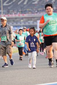 BIB: 52094, 50296
                            <button type="button" onclick="openModal(10493680)" class="btn btn-primary btn-sm float-right btn-popup" data-toggle="modal" data-target=".modal-high-quality">
                        <i class="fas fa-shopping-cart"></i> Add to Cart
                    </button>
                                            <button type="button" onclick="isThisMe(10493680, true)" class="btn btn-success btn-sm float-right btn-popup btn-isme hidden" data-toggle="tooltip" data-placement="bottom" title="นี่คือรูปของคุณใช่ไหม คลิกที่นี่เพื่อเอาเข้าอัลบั้ม">
                        <i class="fas fa-plus"></i> Add to album
                    </button>
                    <button type="button" onclick="isThisMe(10493680, false)" class="btn btn-warning btn-sm float-right btn-popup btn-isnotme hidden">
                        <i class="fas fa-ban"></i> Remove from album
                    </button>