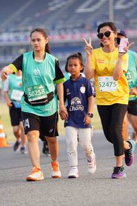 BIB: 52475, 50258
                            <button type="button" onclick="openModal(10493703)" class="btn btn-primary btn-sm float-right btn-popup" data-toggle="modal" data-target=".modal-high-quality">
                        <i class="fas fa-shopping-cart"></i> Add to Cart
                    </button>
                                            <button type="button" onclick="isThisMe(10493703, true)" class="btn btn-success btn-sm float-right btn-popup btn-isme hidden" data-toggle="tooltip" data-placement="bottom" title="นี่คือรูปของคุณใช่ไหม คลิกที่นี่เพื่อเอาเข้าอัลบั้ม">
                        <i class="fas fa-plus"></i> Add to album
                    </button>
                    <button type="button" onclick="isThisMe(10493703, false)" class="btn btn-warning btn-sm float-right btn-popup btn-isnotme hidden">
                        <i class="fas fa-ban"></i> Remove from album
                    </button>