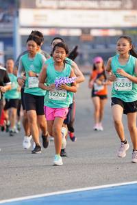 BIB: 5286, 52243, 52262
                            <button type="button" onclick="openModal(10487335)" class="btn btn-primary btn-sm float-right btn-popup" data-toggle="modal" data-target=".modal-high-quality">
                        <i class="fas fa-shopping-cart"></i> Add to Cart
                    </button>
                                            <button type="button" onclick="isThisMe(10487335, true)" class="btn btn-success btn-sm float-right btn-popup btn-isme hidden" data-toggle="tooltip" data-placement="bottom" title="นี่คือรูปของคุณใช่ไหม คลิกที่นี่เพื่อเอาเข้าอัลบั้ม">
                        <i class="fas fa-plus"></i> Add to album
                    </button>
                    <button type="button" onclick="isThisMe(10487335, false)" class="btn btn-warning btn-sm float-right btn-popup btn-isnotme hidden">
                        <i class="fas fa-ban"></i> Remove from album
                    </button>