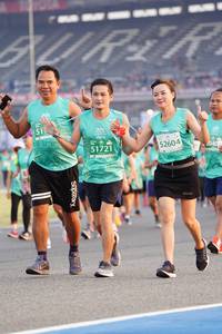 BIB: 515, 51721, 52604, 3040
                            <button type="button" onclick="openModal(10496103)" class="btn btn-primary btn-sm float-right btn-popup" data-toggle="modal" data-target=".modal-high-quality">
                        <i class="fas fa-shopping-cart"></i> Add to Cart
                    </button>
                                            <button type="button" onclick="isThisMe(10496103, true)" class="btn btn-success btn-sm float-right btn-popup btn-isme hidden" data-toggle="tooltip" data-placement="bottom" title="นี่คือรูปของคุณใช่ไหม คลิกที่นี่เพื่อเอาเข้าอัลบั้ม">
                        <i class="fas fa-plus"></i> Add to album
                    </button>
                    <button type="button" onclick="isThisMe(10496103, false)" class="btn btn-warning btn-sm float-right btn-popup btn-isnotme hidden">
                        <i class="fas fa-ban"></i> Remove from album
                    </button>