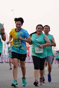 BIB: 52076, 53297
                            <button type="button" onclick="openModal(10501387)" class="btn btn-primary btn-sm float-right btn-popup" data-toggle="modal" data-target=".modal-high-quality">
                        <i class="fas fa-shopping-cart"></i> Add to Cart
                    </button>
                                            <button type="button" onclick="isThisMe(10501387, true)" class="btn btn-success btn-sm float-right btn-popup btn-isme hidden" data-toggle="tooltip" data-placement="bottom" title="นี่คือรูปของคุณใช่ไหม คลิกที่นี่เพื่อเอาเข้าอัลบั้ม">
                        <i class="fas fa-plus"></i> Add to album
                    </button>
                    <button type="button" onclick="isThisMe(10501387, false)" class="btn btn-warning btn-sm float-right btn-popup btn-isnotme hidden">
                        <i class="fas fa-ban"></i> Remove from album
                    </button>