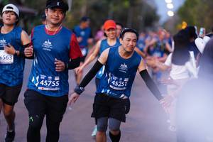 BIB: 6563, 251, 45251, 45755
                            <button type="button" onclick="openModal(10591673)" class="btn btn-primary btn-sm float-right btn-popup" data-toggle="modal" data-target=".modal-high-quality">
                        <i class="fas fa-shopping-cart"></i> Add to Cart
                    </button>
                                            <button type="button" onclick="isThisMe(10591673, true)" class="btn btn-success btn-sm float-right btn-popup btn-isme hidden" data-toggle="tooltip" data-placement="bottom" title="นี่คือรูปของคุณใช่ไหม คลิกที่นี่เพื่อเอาเข้าอัลบั้ม">
                        <i class="fas fa-plus"></i> Add to album
                    </button>
                    <button type="button" onclick="isThisMe(10591673, false)" class="btn btn-warning btn-sm float-right btn-popup btn-isnotme hidden">
                        <i class="fas fa-ban"></i> Remove from album
                    </button>