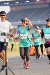 BIB: 531, 51131, 53062
                            <button type="button" onclick="openModal(10492277)" class="btn btn-primary btn-sm float-right btn-popup" data-toggle="modal" data-target=".modal-high-quality">
                        <i class="fas fa-shopping-cart"></i> Add to Cart
                    </button>
                                            <button type="button" onclick="isThisMe(10492277, true)" class="btn btn-success btn-sm float-right btn-popup btn-isme hidden" data-toggle="tooltip" data-placement="bottom" title="นี่คือรูปของคุณใช่ไหม คลิกที่นี่เพื่อเอาเข้าอัลบั้ม">
                        <i class="fas fa-plus"></i> Add to album
                    </button>
                    <button type="button" onclick="isThisMe(10492277, false)" class="btn btn-warning btn-sm float-right btn-popup btn-isnotme hidden">
                        <i class="fas fa-ban"></i> Remove from album
                    </button>